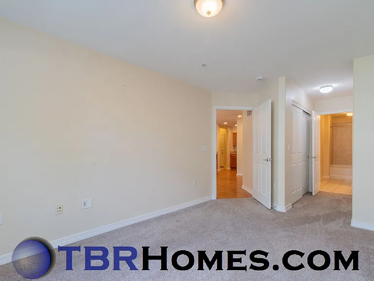 14300 Waterside Ln #B3 — Photo 9