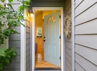 2008 Valeri Dr, Newberg, OR 97132