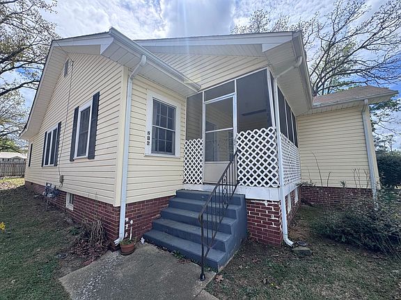 3rd image of 216 Padenreich Ave #B