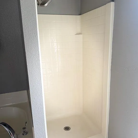 7500 Lullwater Ave — Photo 16