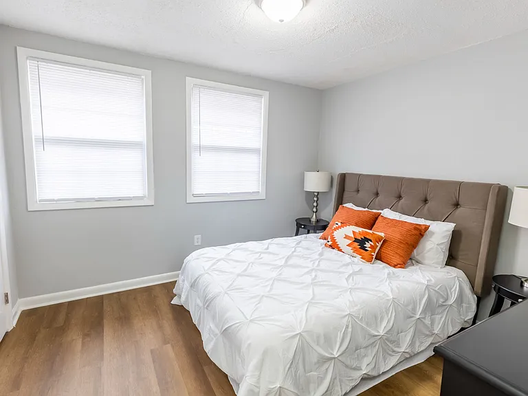 Graystoneplace Apartments — Photo 40