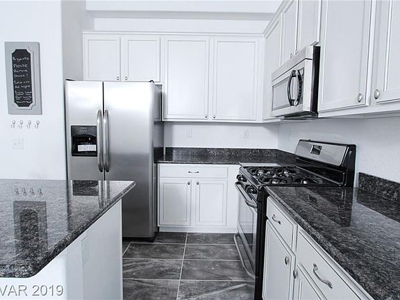 4th image of 8468 Garside Dr