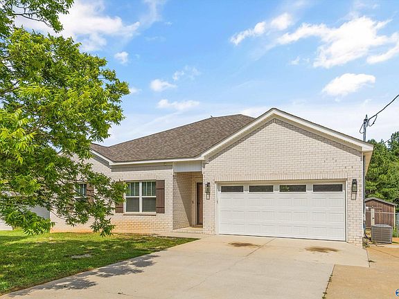 3rd image of 12890 Quartz Cir