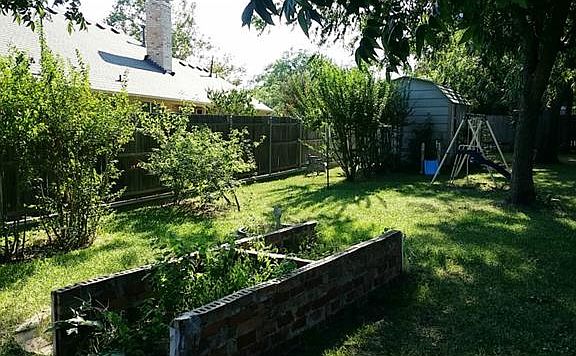 3rd image of 3003 S Murco Dr