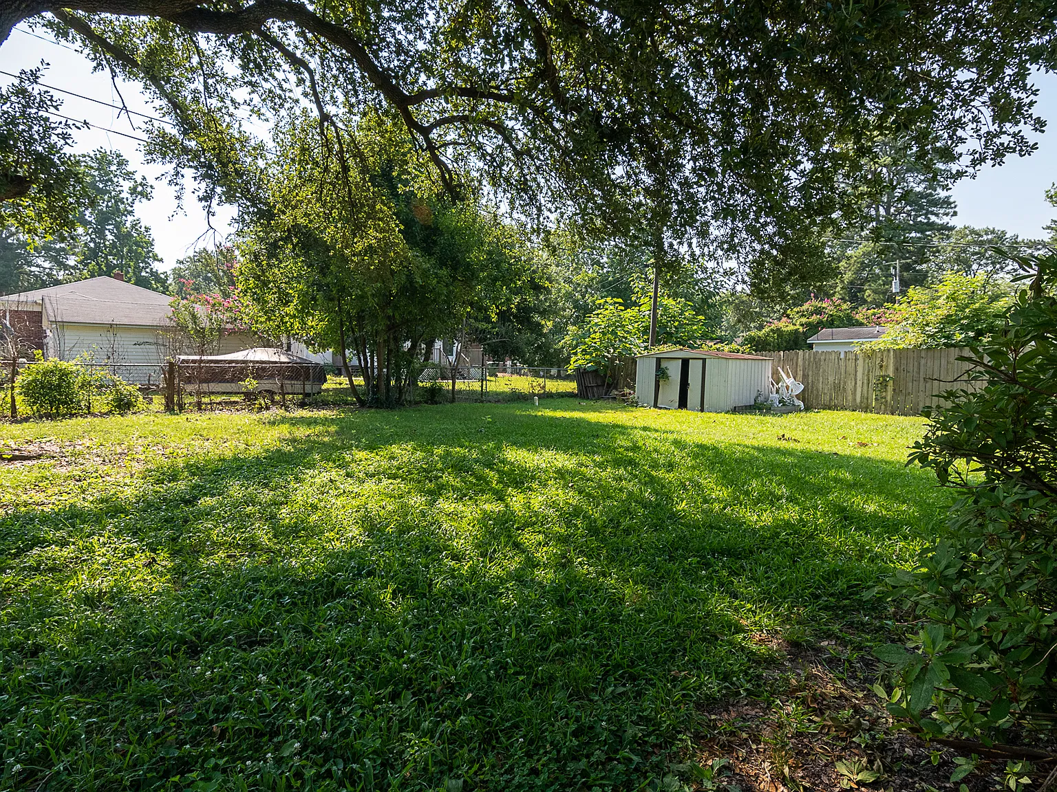 4 bed, 2.5 bath, 1900 sqft, $2,700 — Photo 4