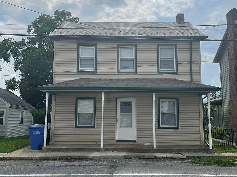 295 N Locust Point Rd — Photo 12