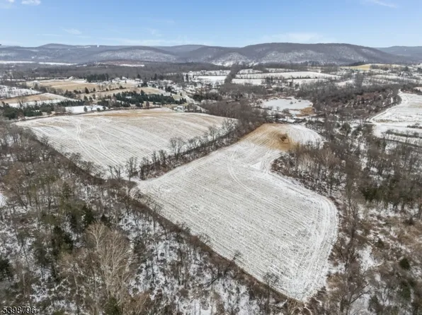 28 Serepta Rd, Knowlton Twp., NJ 07832