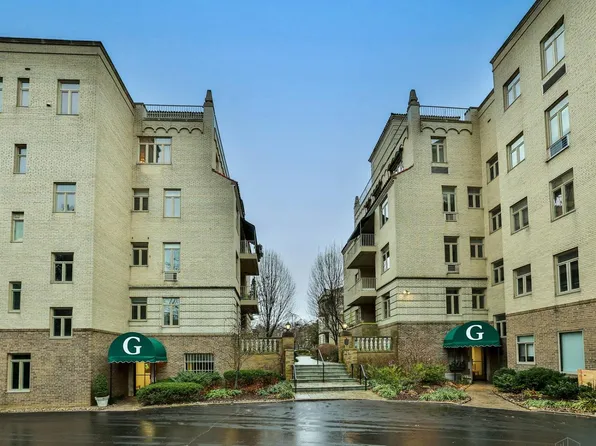 2376 Madison Rd #37, Cincinnati, OH 45208