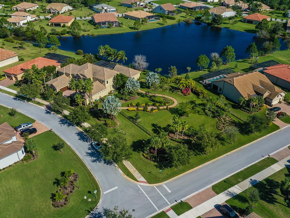 1st image of 893 SW Habitat Ln