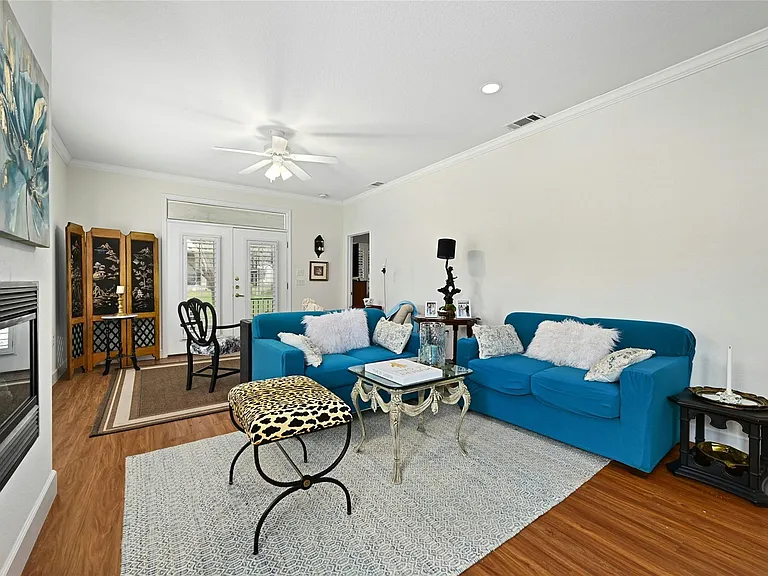 112 Ranier Ln — Photo 8