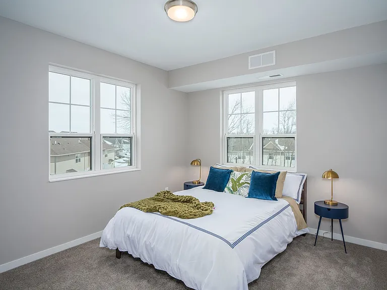 Territorial Lofts in Rogers! — Photo 20