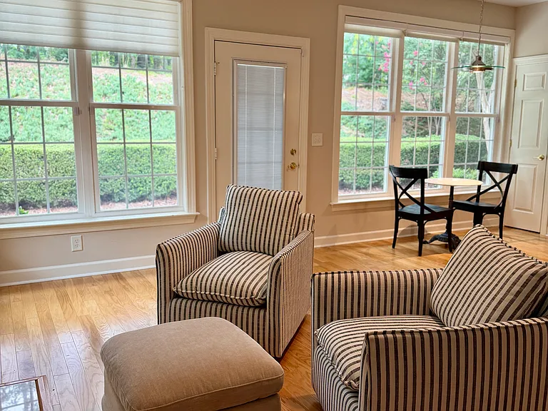 120 Sawgrass Hill Ct — Photo 10