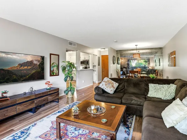 705 E Burnsville Pkwy APT 114, Burnsville, MN 55337