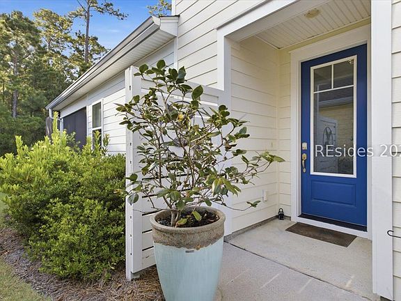 4th image of 418 Summertime Place