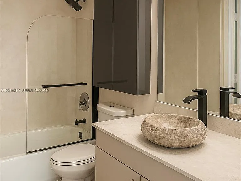 1861 NW South River Dr #1505 — Photo 3