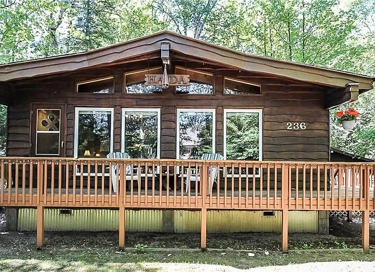 236 Zoo Park Rd — Photo 1