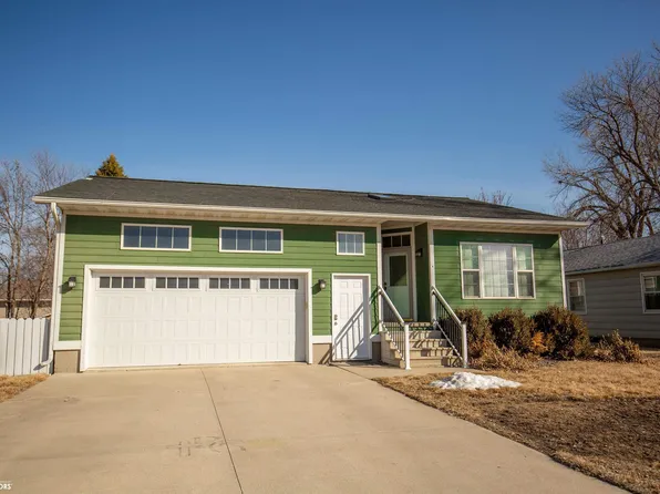 1709 E Poplar St, Algona, IA 50511