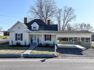 120 N Main St, Bulls Gap, TN 37711