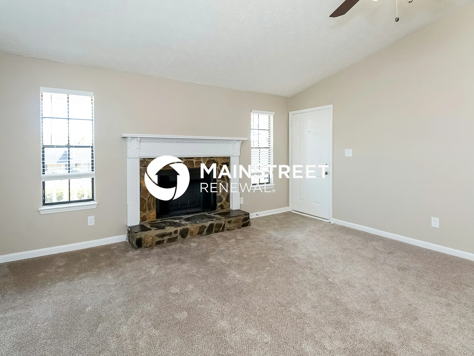 423 Brookfield Way — Photo 2