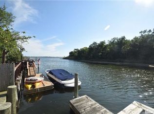 3994 Carrel Blvd, Oceanside, NY 11572