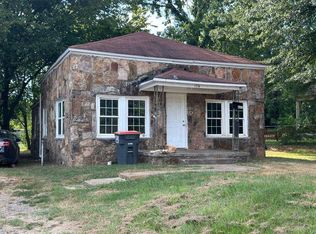 405 N 3rd St, Ozark, AR 72949