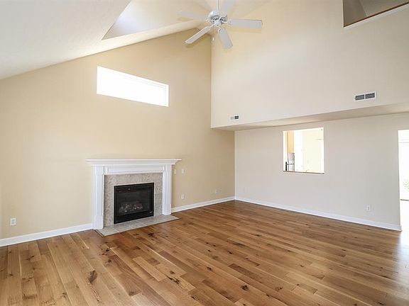 2nd image of 4155 S Yorkshire Sq