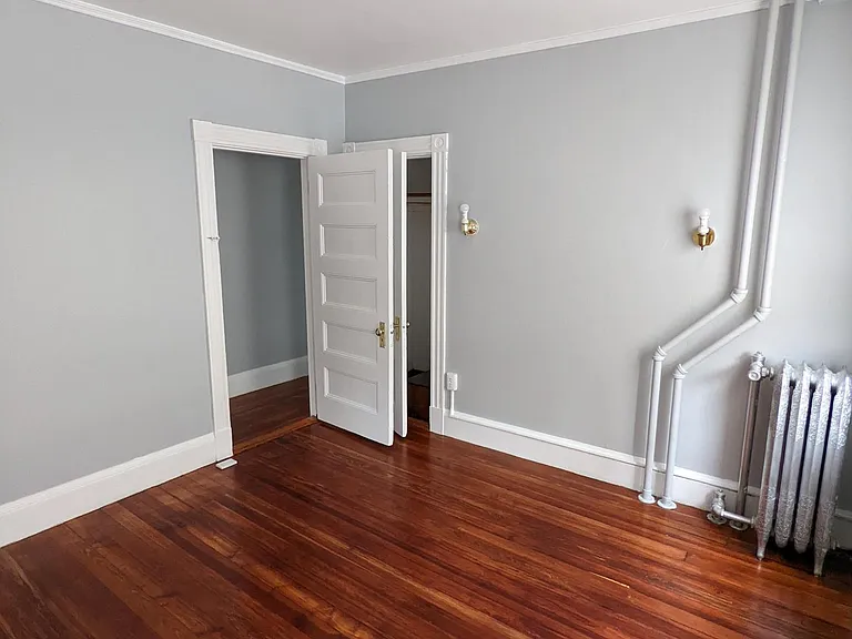 310 Faneuil St — Photo 9