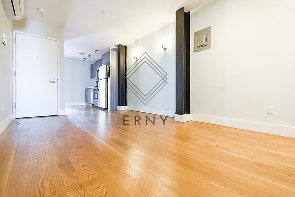 Rented by ERNY LLC | media 1