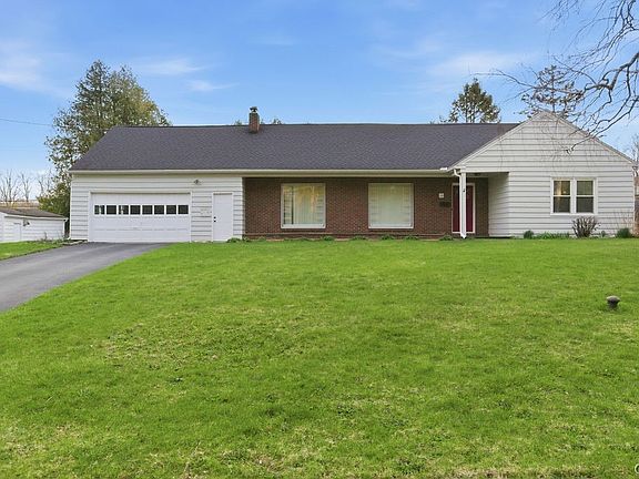 2nd image of 111 Fiordon Rd