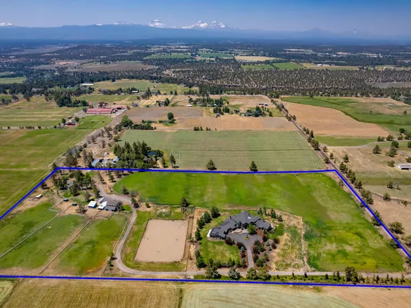 20375 Sturgeon Rd, Bend, OR 97703