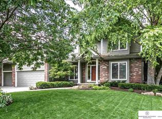 1910 S 182nd Cir, Omaha, NE 68130