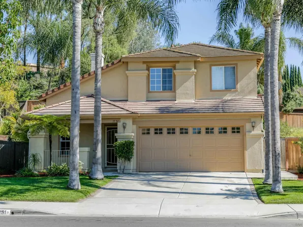 1351 Cottonwood Dr, Oceanside, CA 92056