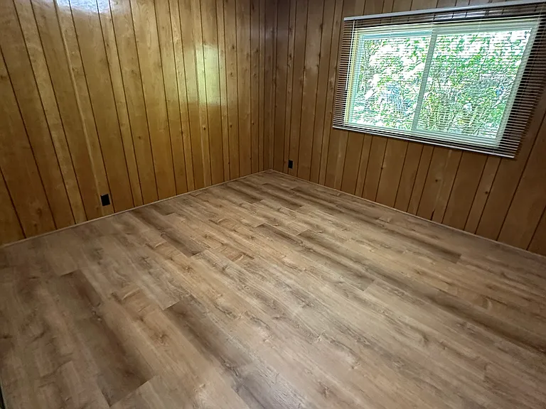 13016 Military Rd SE — Photo 39