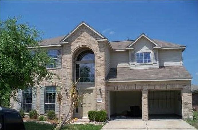 1st image of 907 Vista Bend Dr