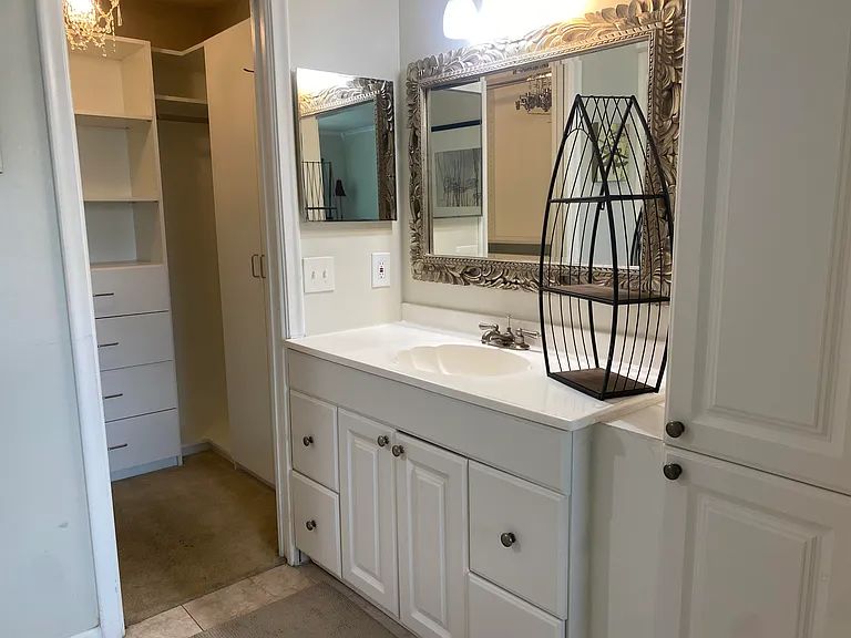 1 Royal Palm Way #201 — Photo 26