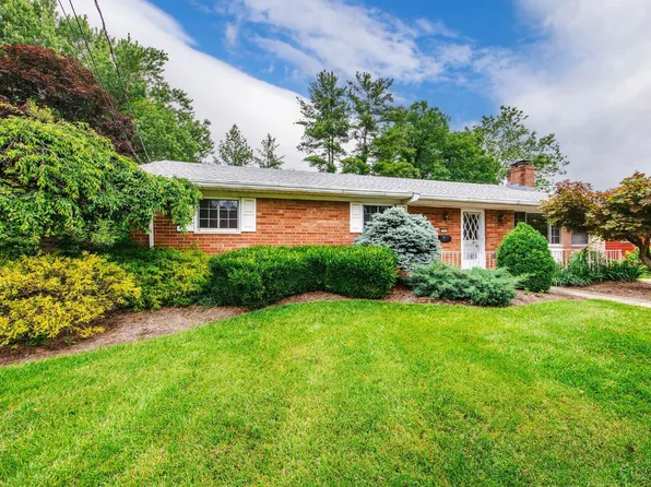 5505 Goldcrest Dr, Cincinnati, OH 45238