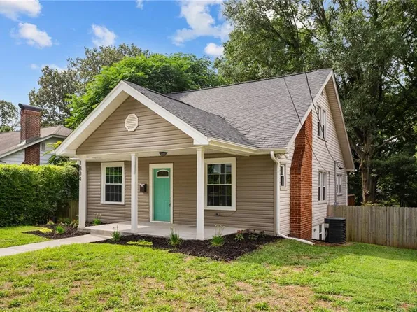 1834 Brantley St, Winston Salem, NC 27103