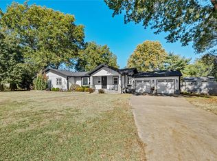 720 NW 6th St, Bentonville, AR 72712