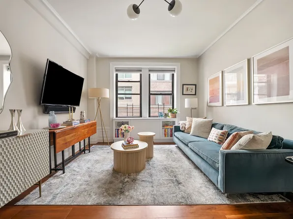 119 West 71st Street image 1 of 15