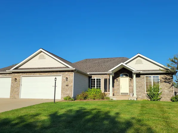 2060 Pheasant Ridge Dr, Warsaw, IN 46580