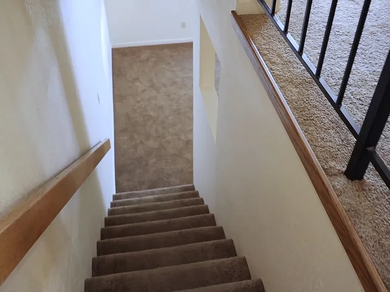 305 Ash St #7 — Photo 15
