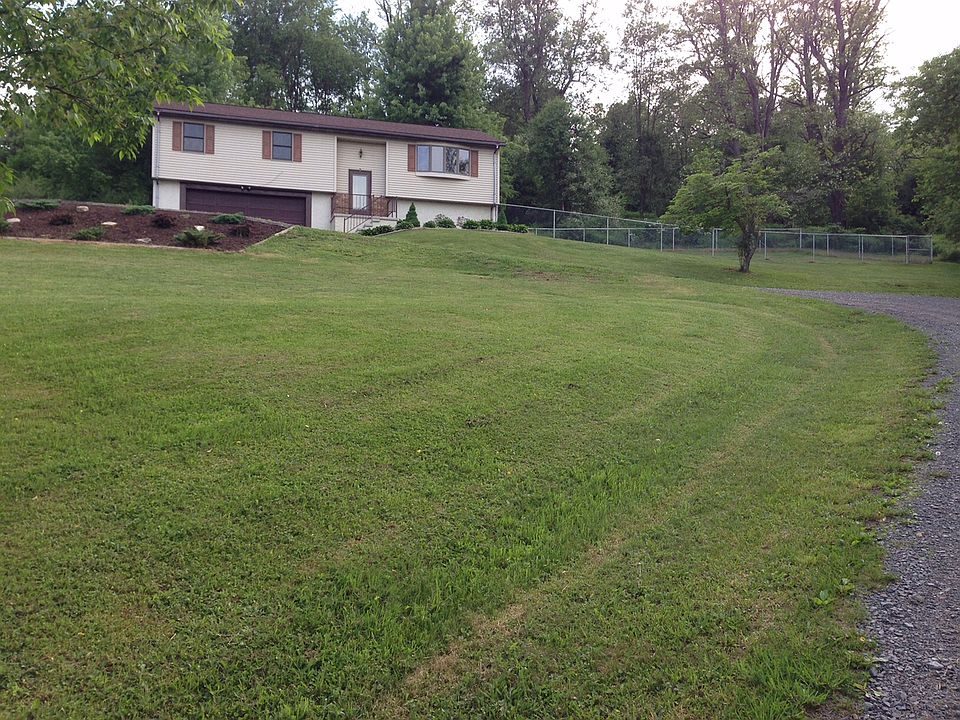 1st image of 163 Apple Blossom Ln