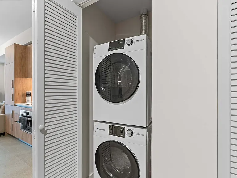 Washer/Dryer