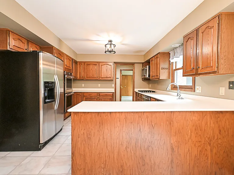 5959 Shallow Creek Dr — Photo 13