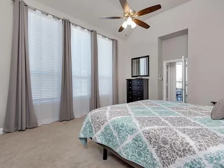 7013 Cross Point Ln — Photo 40