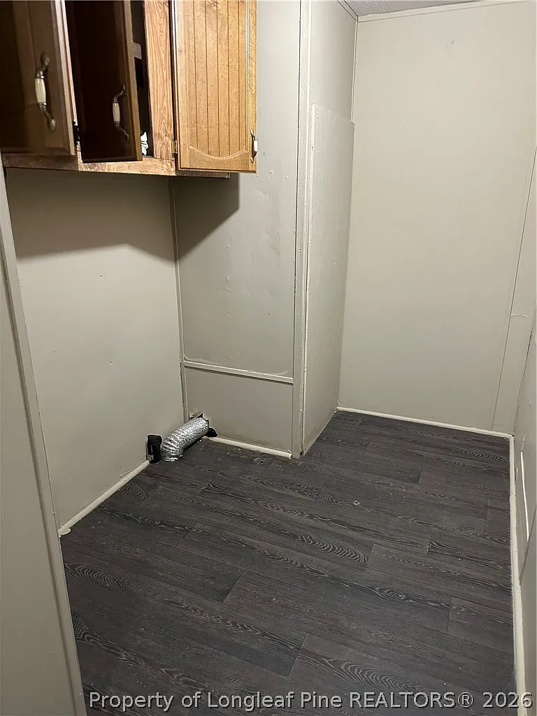 2 bed, 1.0 bath, 900 sqft, $800 — Photo 4
