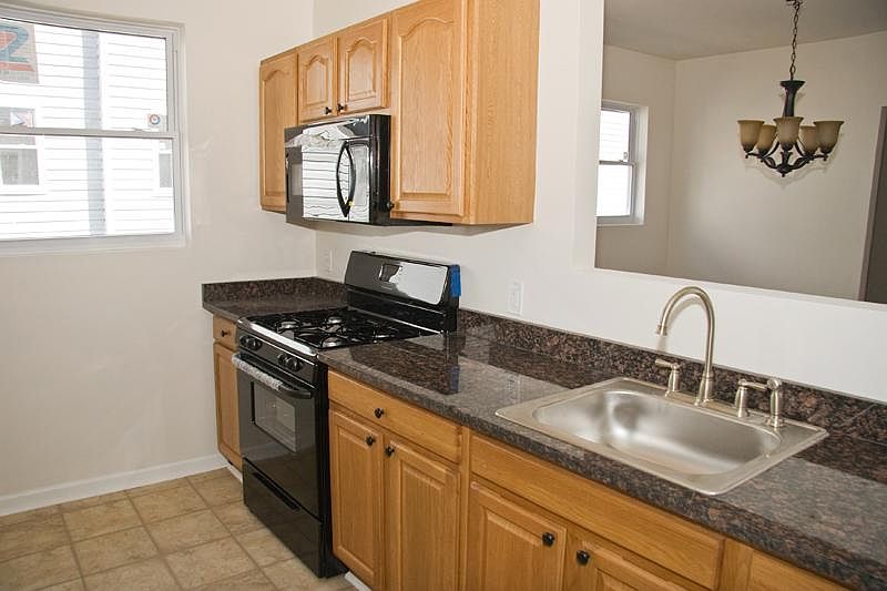 2nd image of 4306 Garrison Blvd