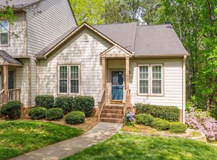 134 Windward Ct, Cary, NC 27513