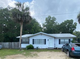 302 W Florida St #18, Perry, FL 32347