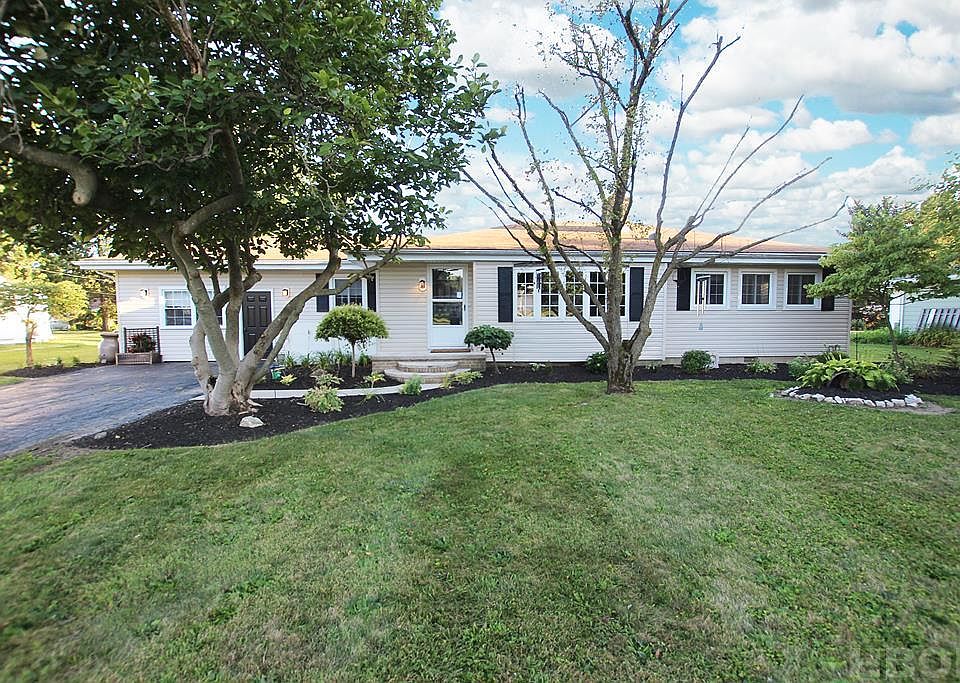 1st image of 1331 South Dr